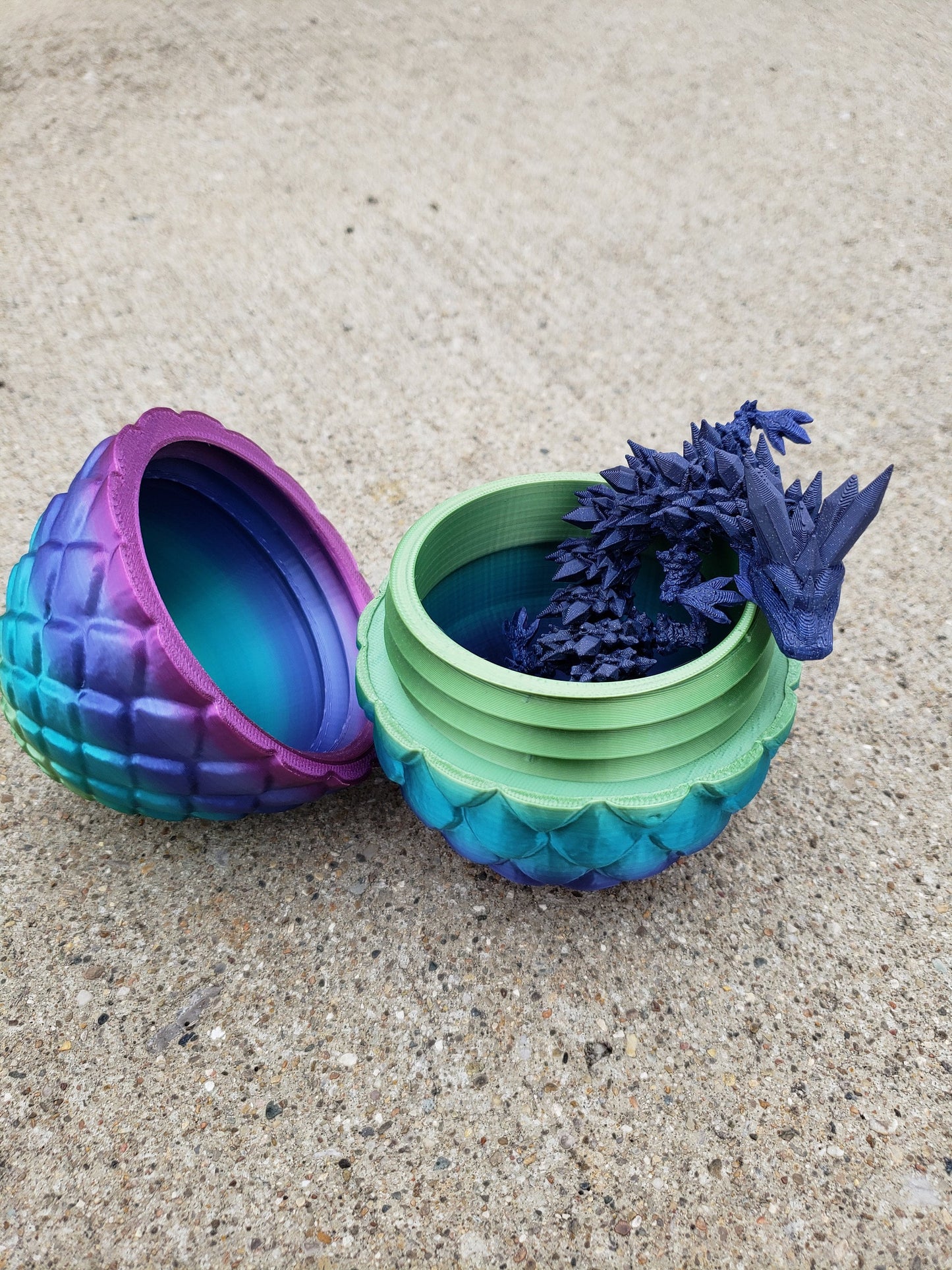 Mystery Dragon Eggs - Articulated Dragons - 3 Different Eggs - 7 Different Dragons - ~12 Inches