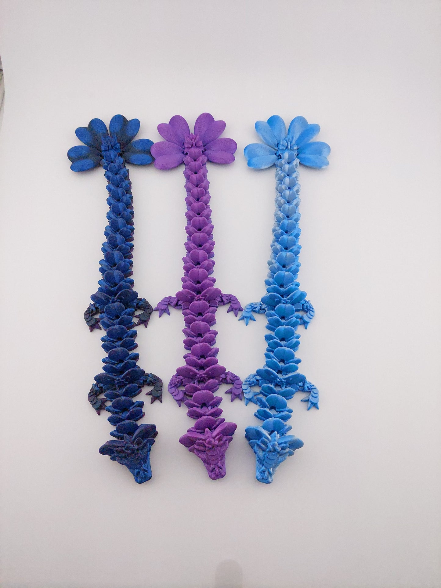 1 Articulated Clover Dragon - 3D Printed Fidget Fantasy Creature - Customizable Colors - Cinderwing3d- 12 Inch