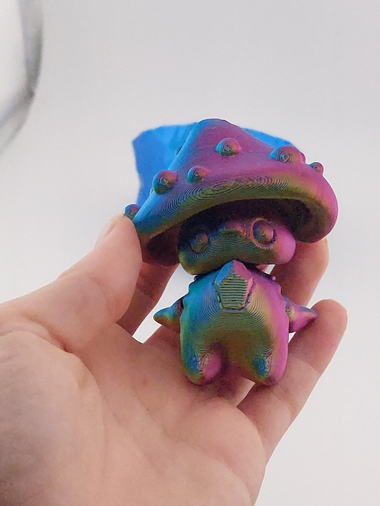 1 Articulated Forest Pixie Mushroom-- Keychain Decor Gift - 3D Printed Fidget Fantasy Creature - Customizable Colors - Authorized Seller