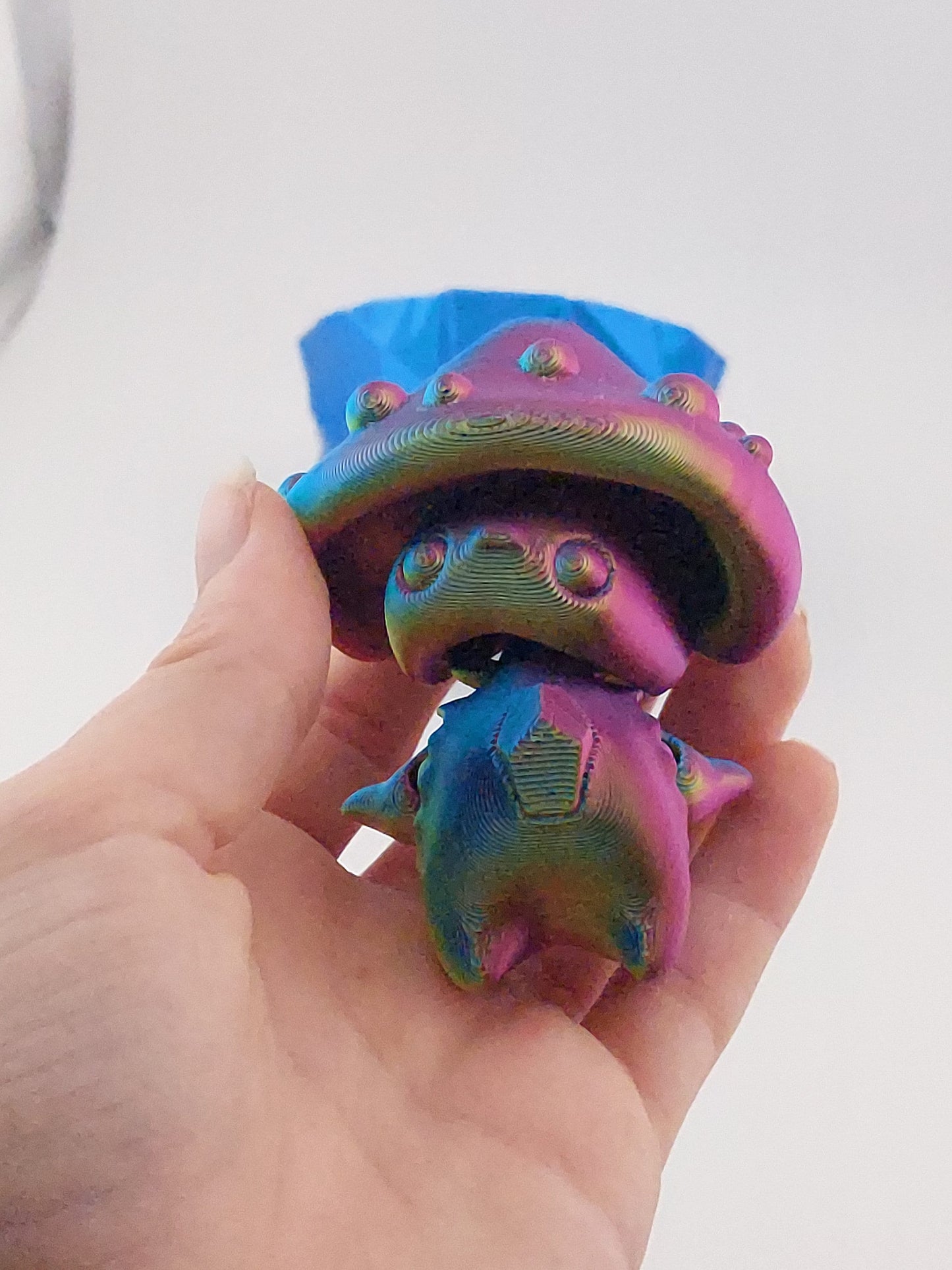 1 Articulated Forest Pixie Mushroom-- Keychain Decor Gift - 3D Printed Fidget Fantasy Creature - Customizable Colors - Authorized Seller