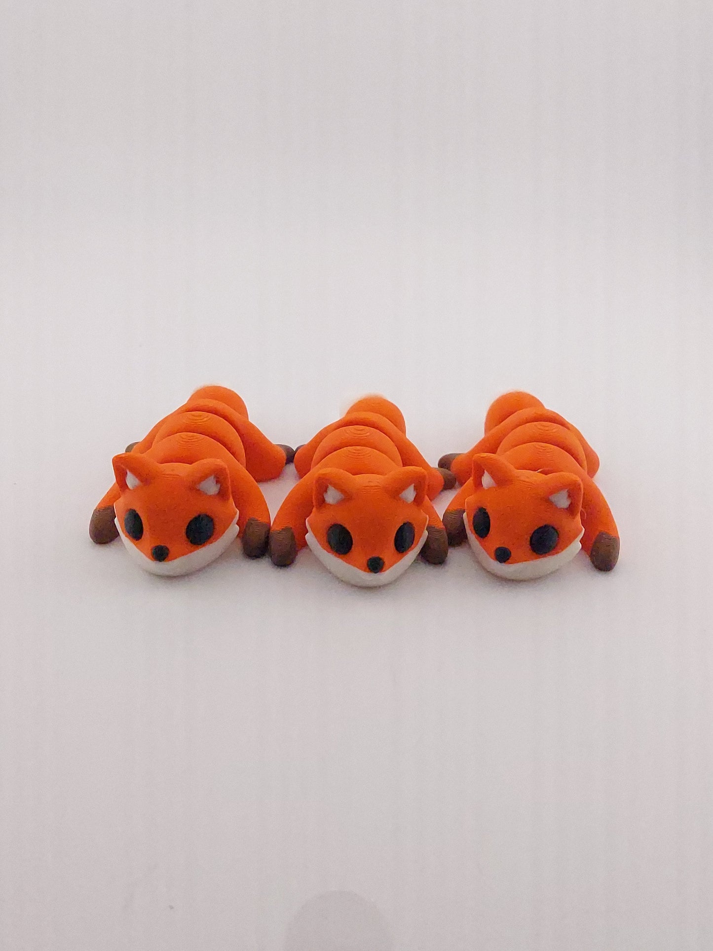 1 Articulated Painted Fox - 3D Printed Fidget Fantasy Creature - Customizable Colors