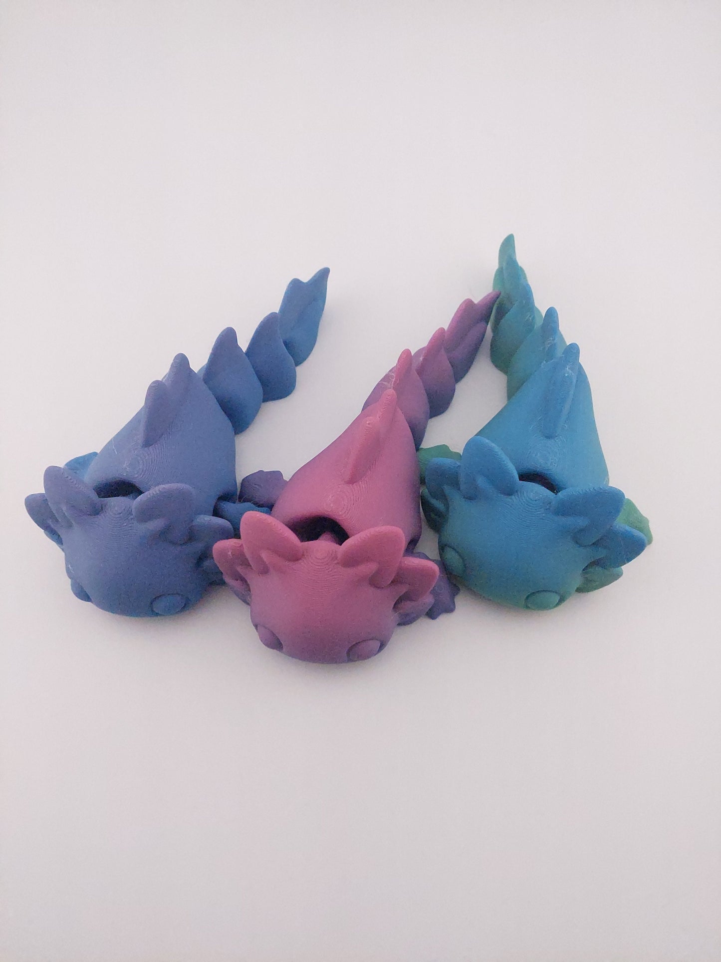 1 Articulated Axolotl -- Keychain Decor Gift - 3D Printed Fidget Fantasy Creature - Customizable Colors - Authorized Seller