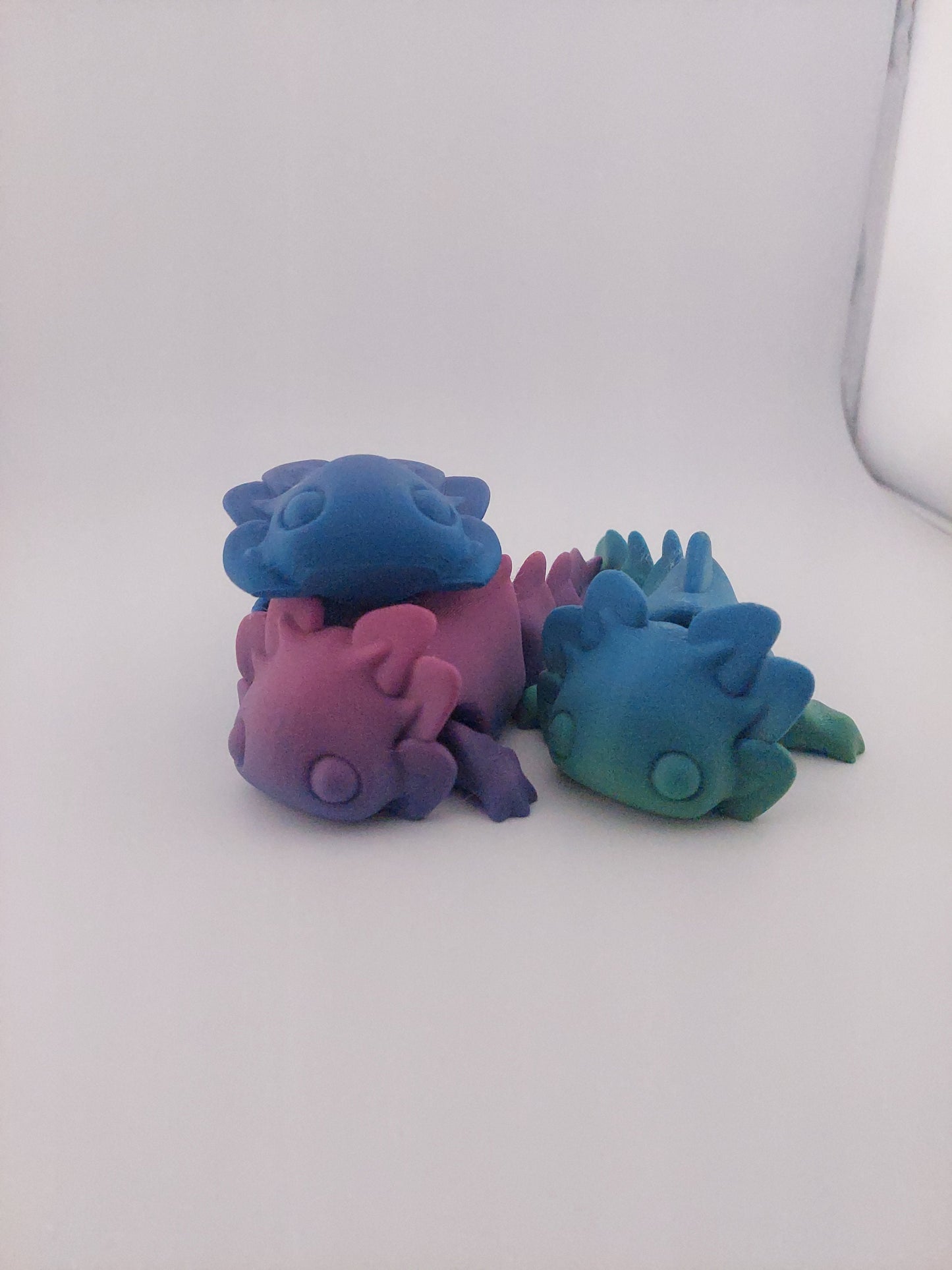 1 Articulated Axolotl -- Keychain Decor Gift - 3D Printed Fidget Fantasy Creature - Customizable Colors - Authorized Seller