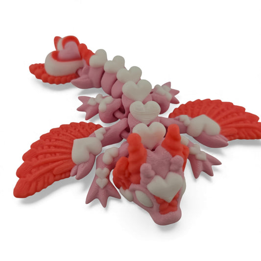 Baby Love Dragon – Articulated Desk Decor | Valentine’s Day Heart Dragon | 3D Printed Fidget Figure