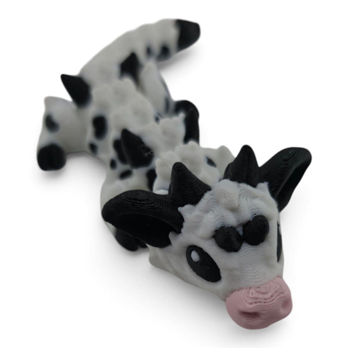 Baby Cow Dragon – 6" Articulated Fantasy Collectible | 3D Printed Mechanical-Inspired Desk & Shelf Decor