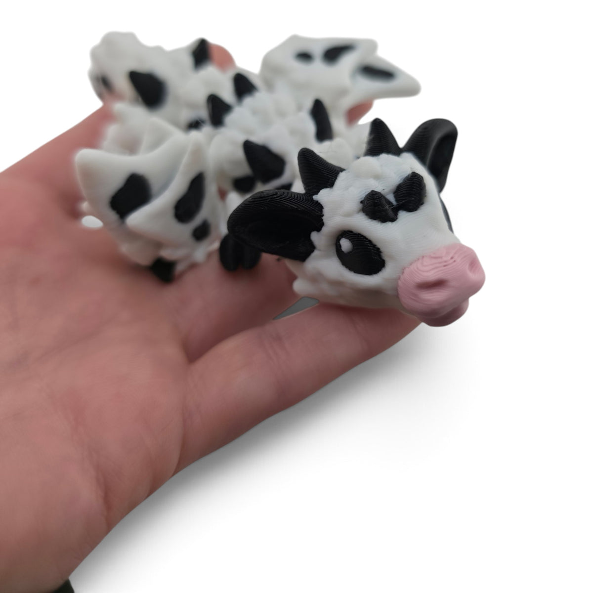 Baby Cow Dragon – 6" Articulated Fantasy Collectible | 3D Printed Mechanical-Inspired Desk & Shelf Decor
