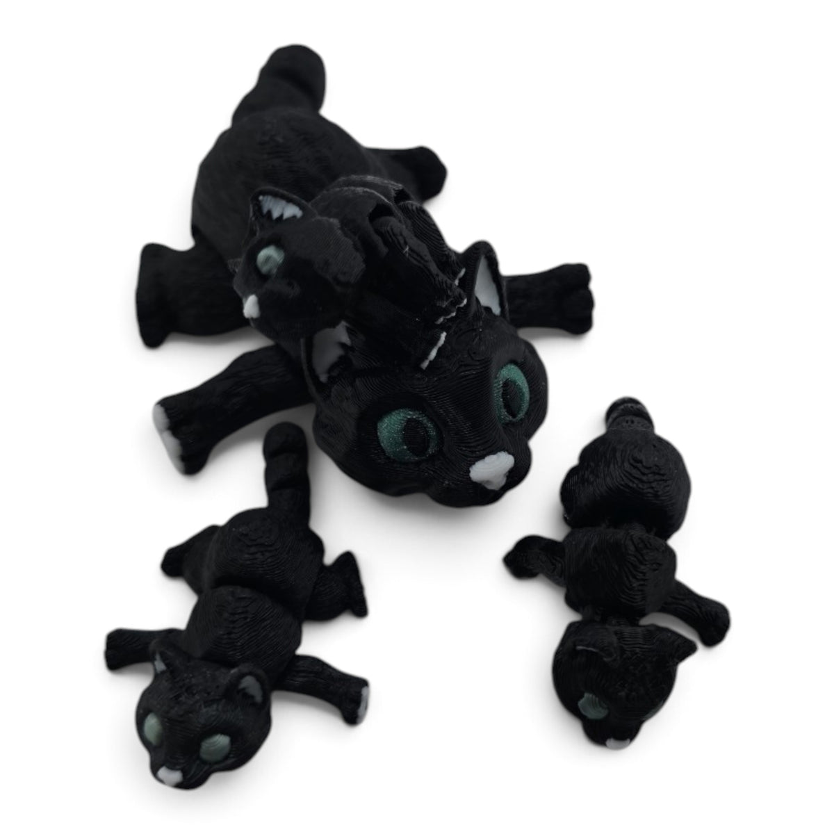 Black Cat Family Set – 3D Printed Articulated Figurines | 1 Adult & 3 Babies | Flexible Collectible Desk Decor
