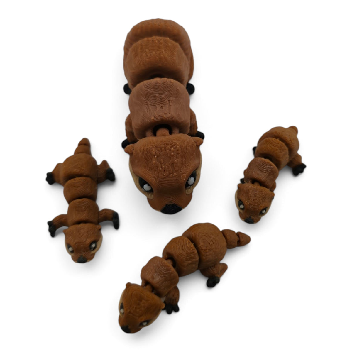 Otter Family Set – 3D Printed Articulated Figurines | 1 Adult & 3 Babies | Flexible Collectible Desk Decor