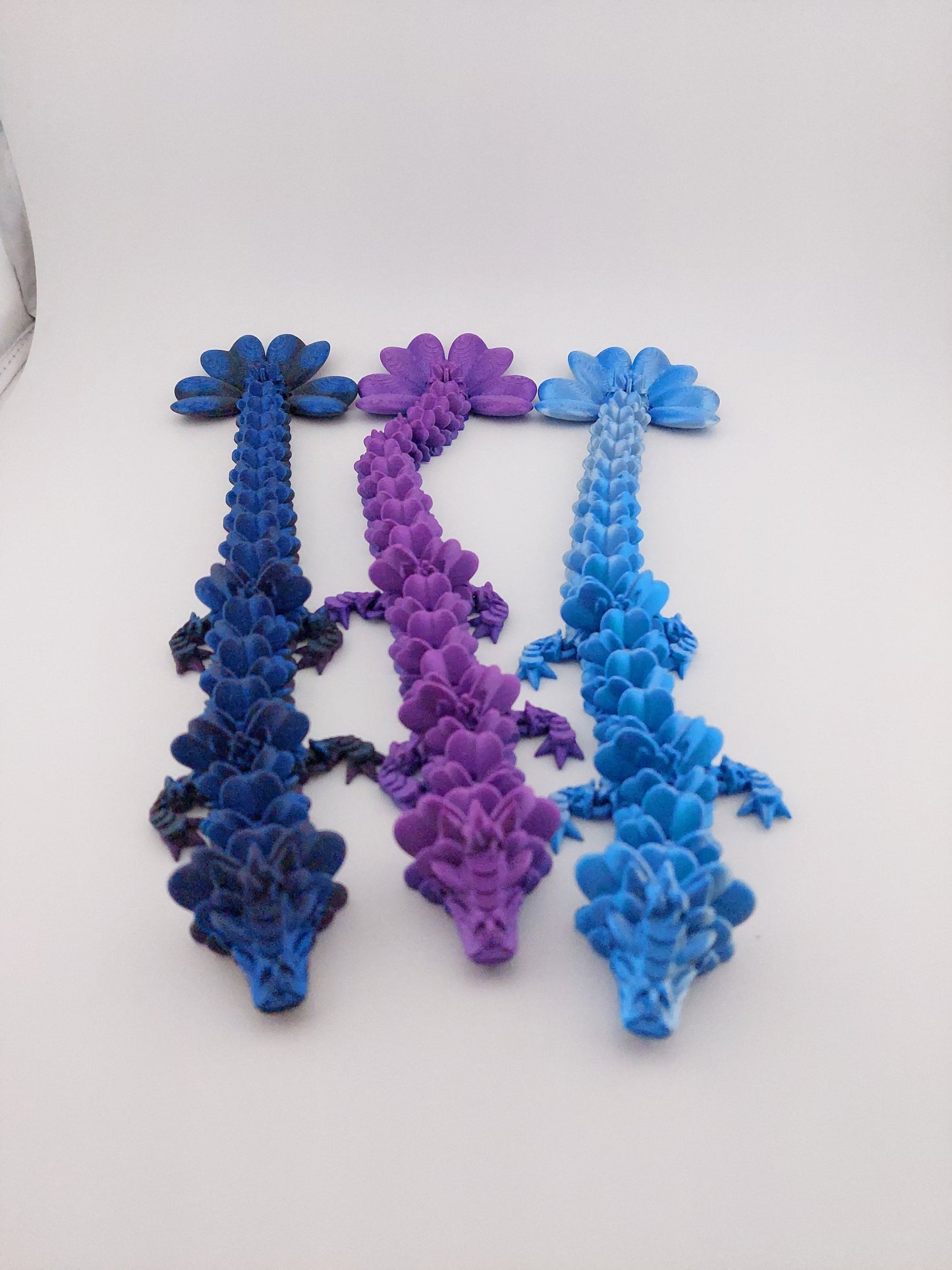 1 Articulated Clover Dragon - 3D Printed Fidget Fantasy Creature - Customizable Colors - Cinderwing3d- 12 Inch