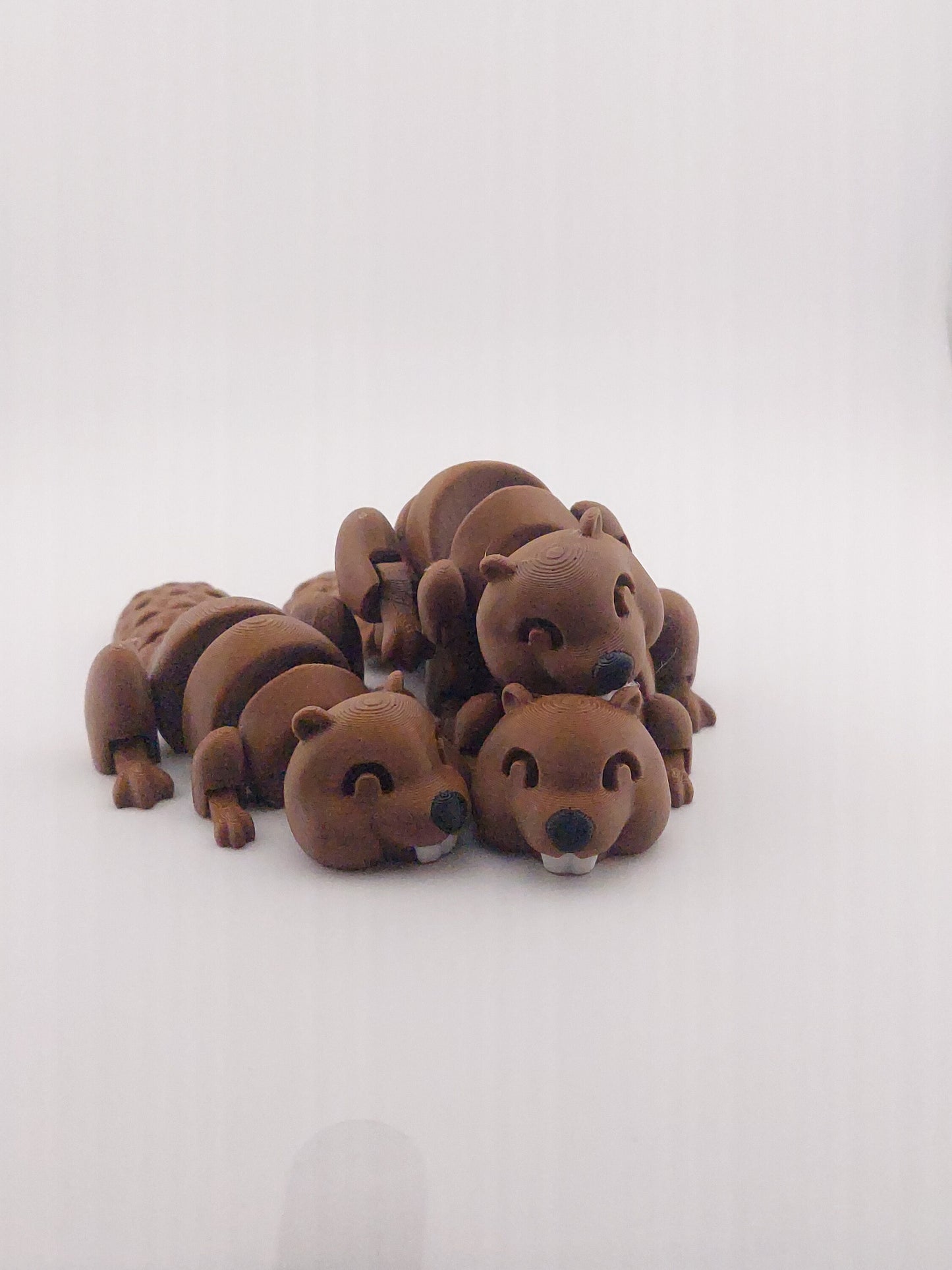1 Articulated Painted Beaver - 3D Printed Fidget Fantasy Creature
